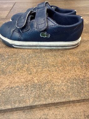 Lacoste Navy Blue & White Velcro Strap Sneakers 7T